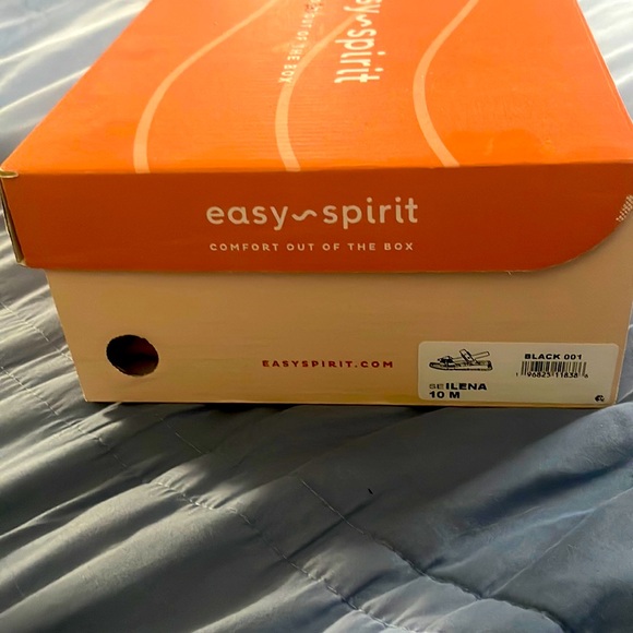 Easy Spirit Ilena Platform Sandals - Picture 5 of 5